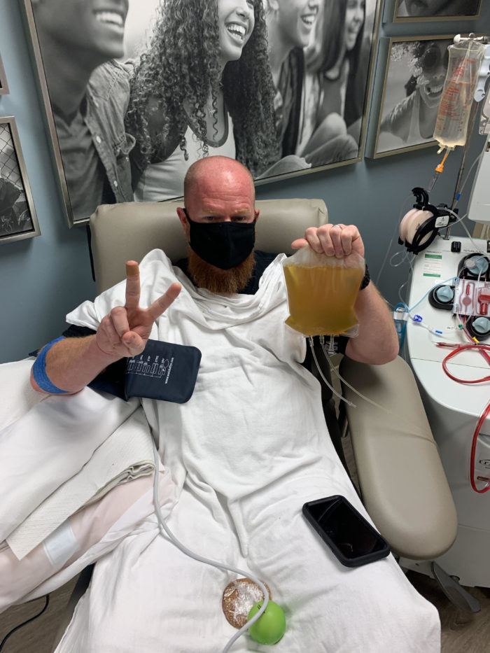 Man donates plasma to help COVID-19 patients
